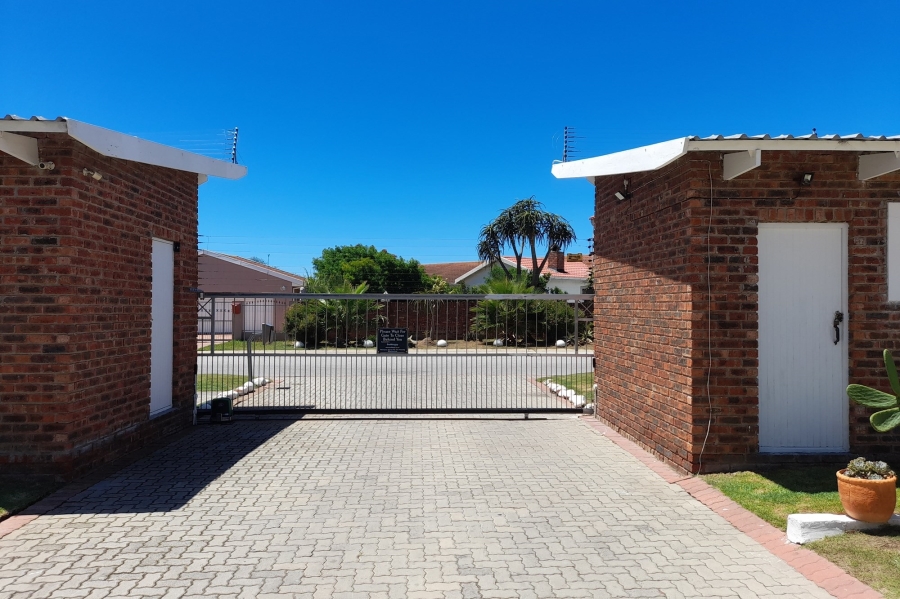 2 Bedroom Property for Sale in Bluewater Bay Eastern Cape